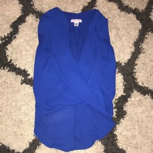 Lipstick brand royal blue top
